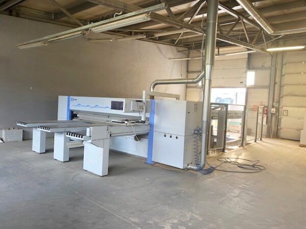 HOLZMA (HOMAG Group) HPL 300 / 38 / 22
