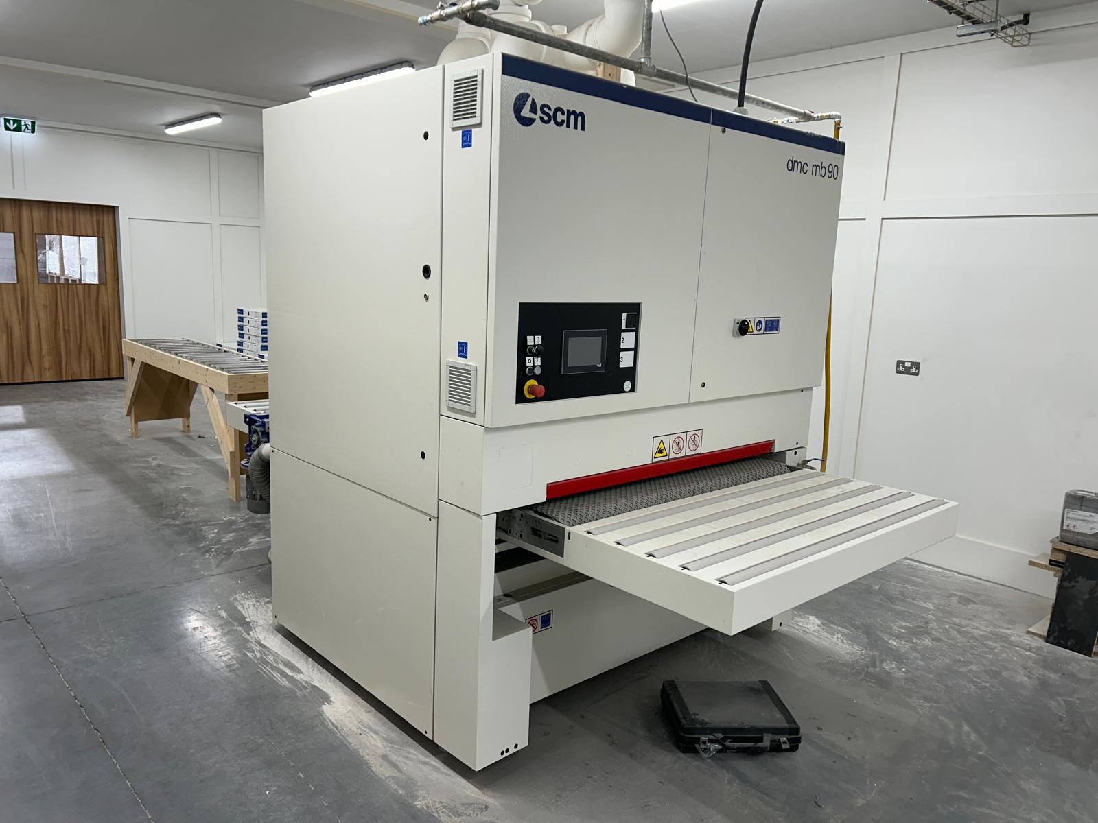 SCM DMC MB 90 De-Nibbing Wide Belt Sanding Machine - Image 3