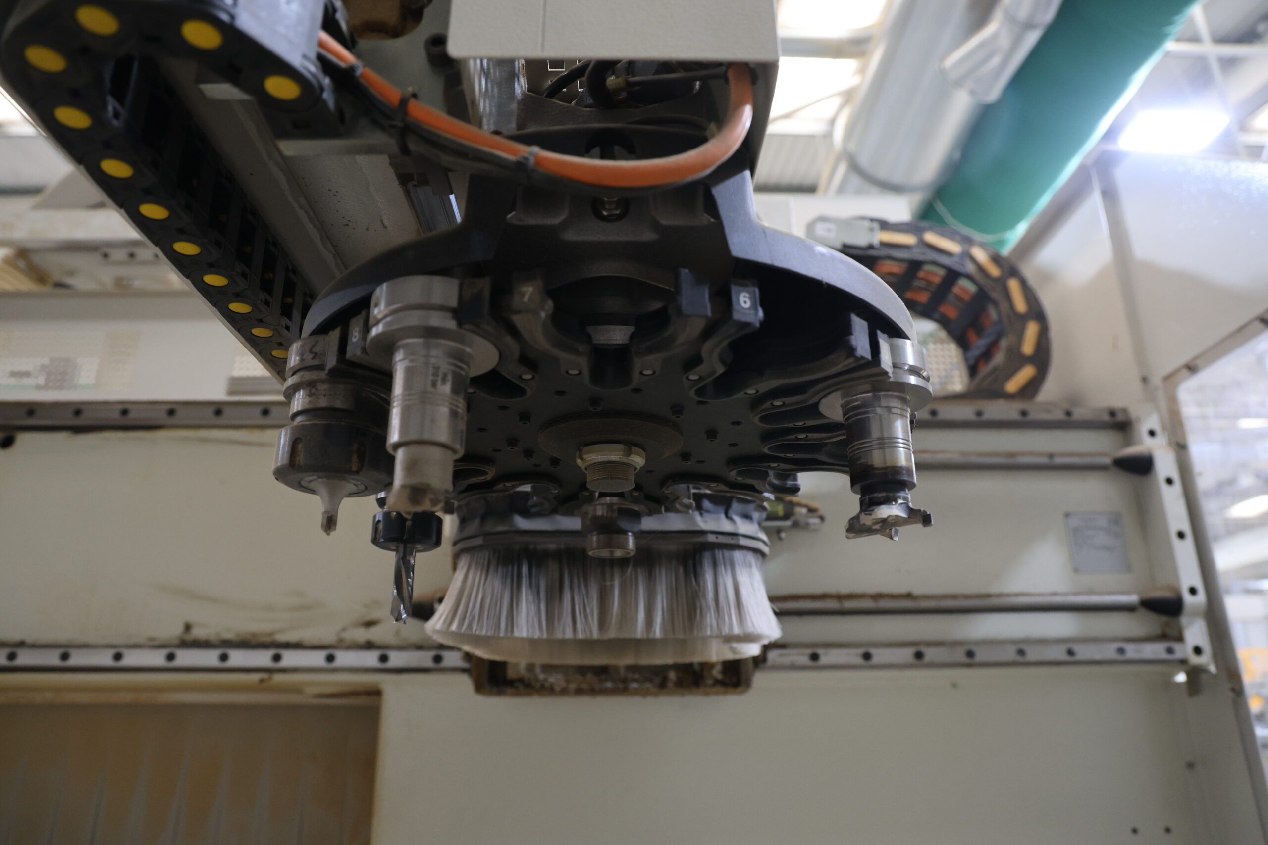 SCM Ergon CNC Machine + Mahros Loader - Image 2