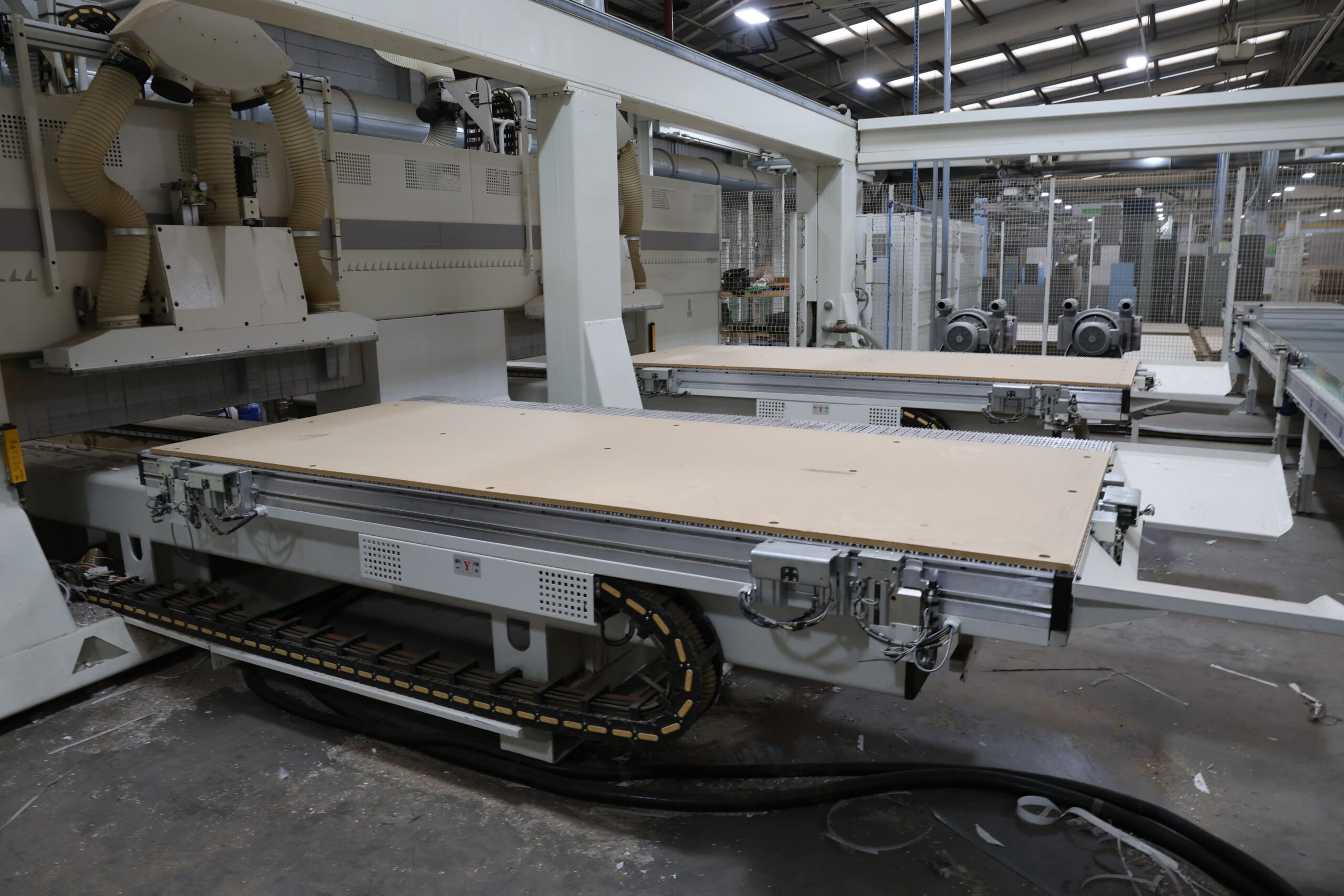 SCM Ergon CNC Machine + Mahros Loader - Image 8