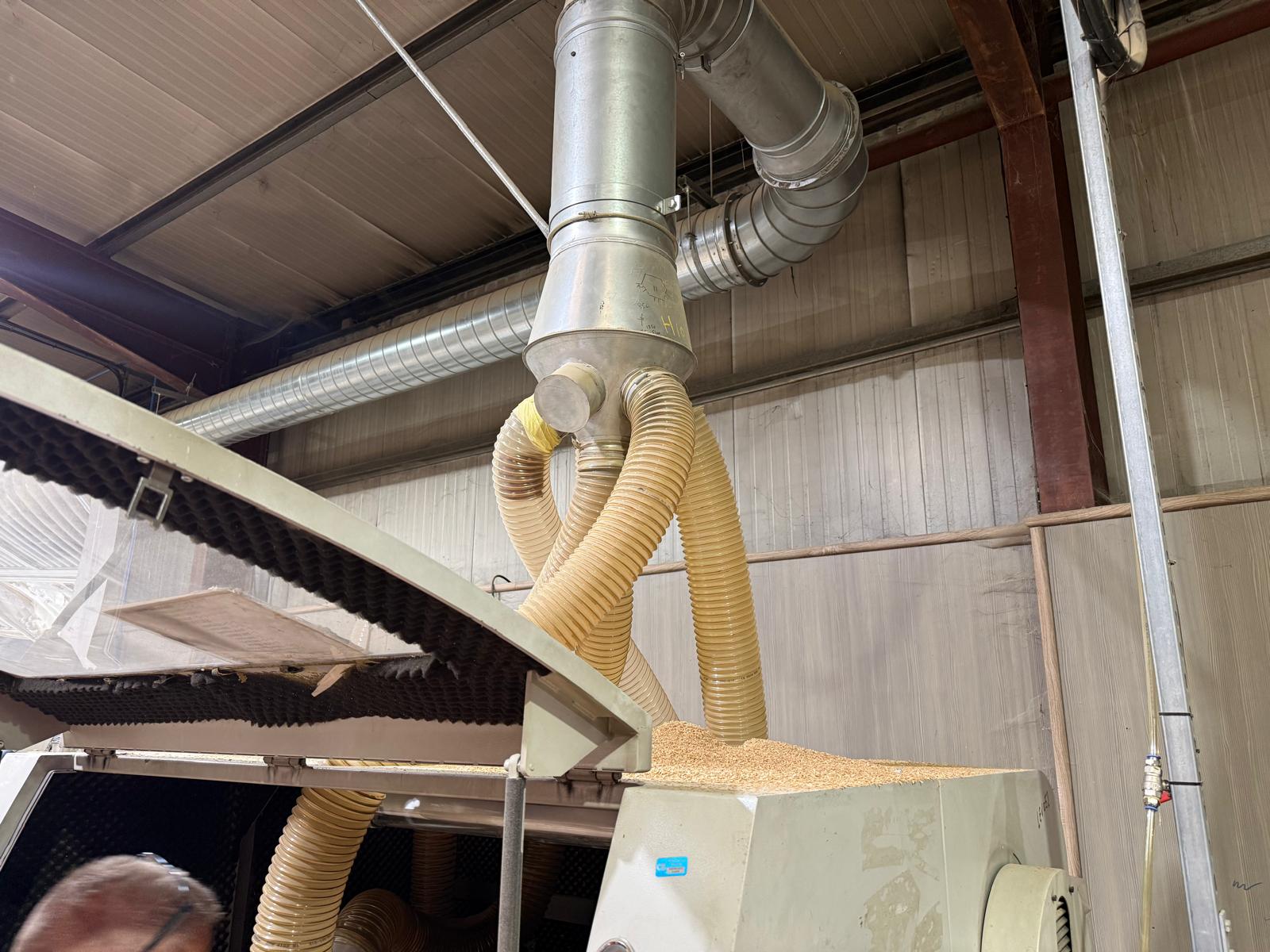 Leadermac 4 Head Moulder — photo 5